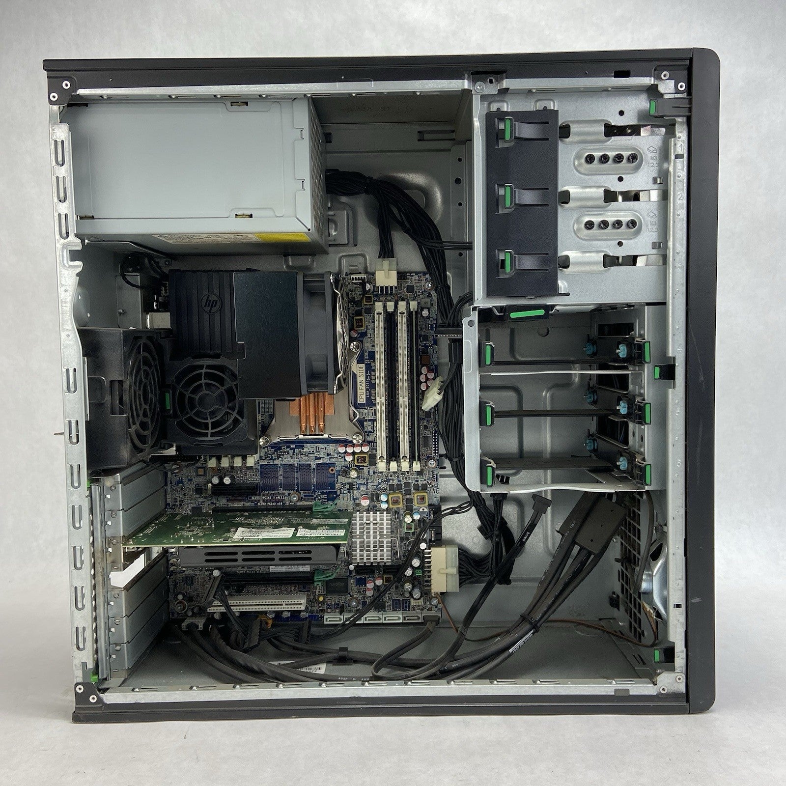 HP Z420 Workstation MT Intel Xeon E5-1620 3.6GHz 8GB RAM No HDDOS GeForce G3-639