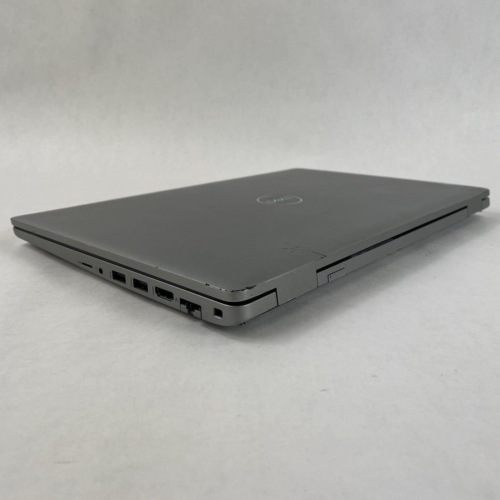 Dell Latitude 5520 15.6" i5-1135G7 2.40GHz 8GB RAM No SSD/OS/AC/Batt - Scratched9