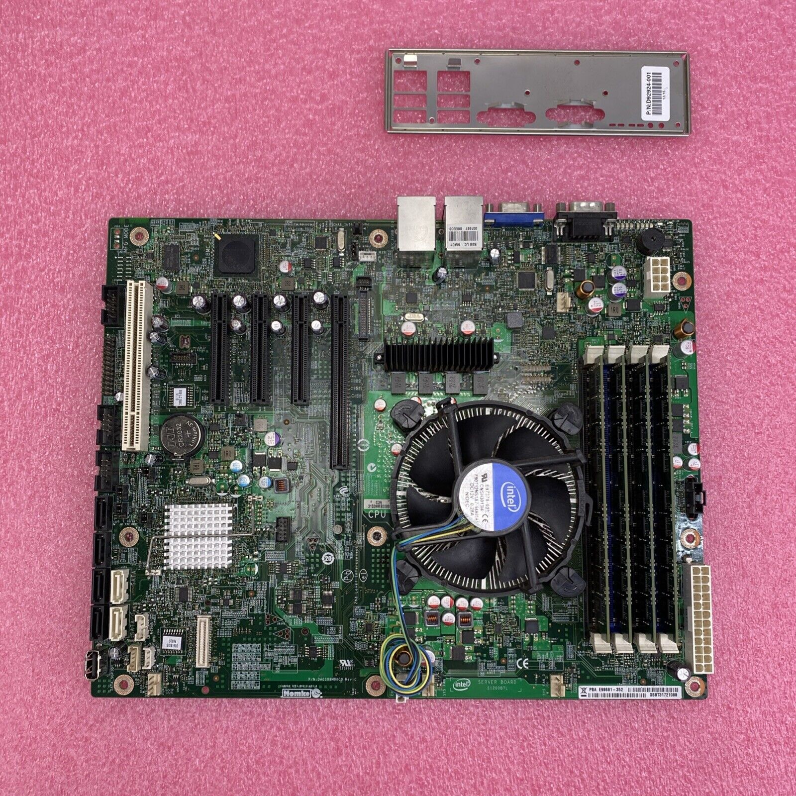 Intel S1200BTL Motherboard Intel Xeon E3-1230V2 3.3GHz 32GB RAM w/ Shield