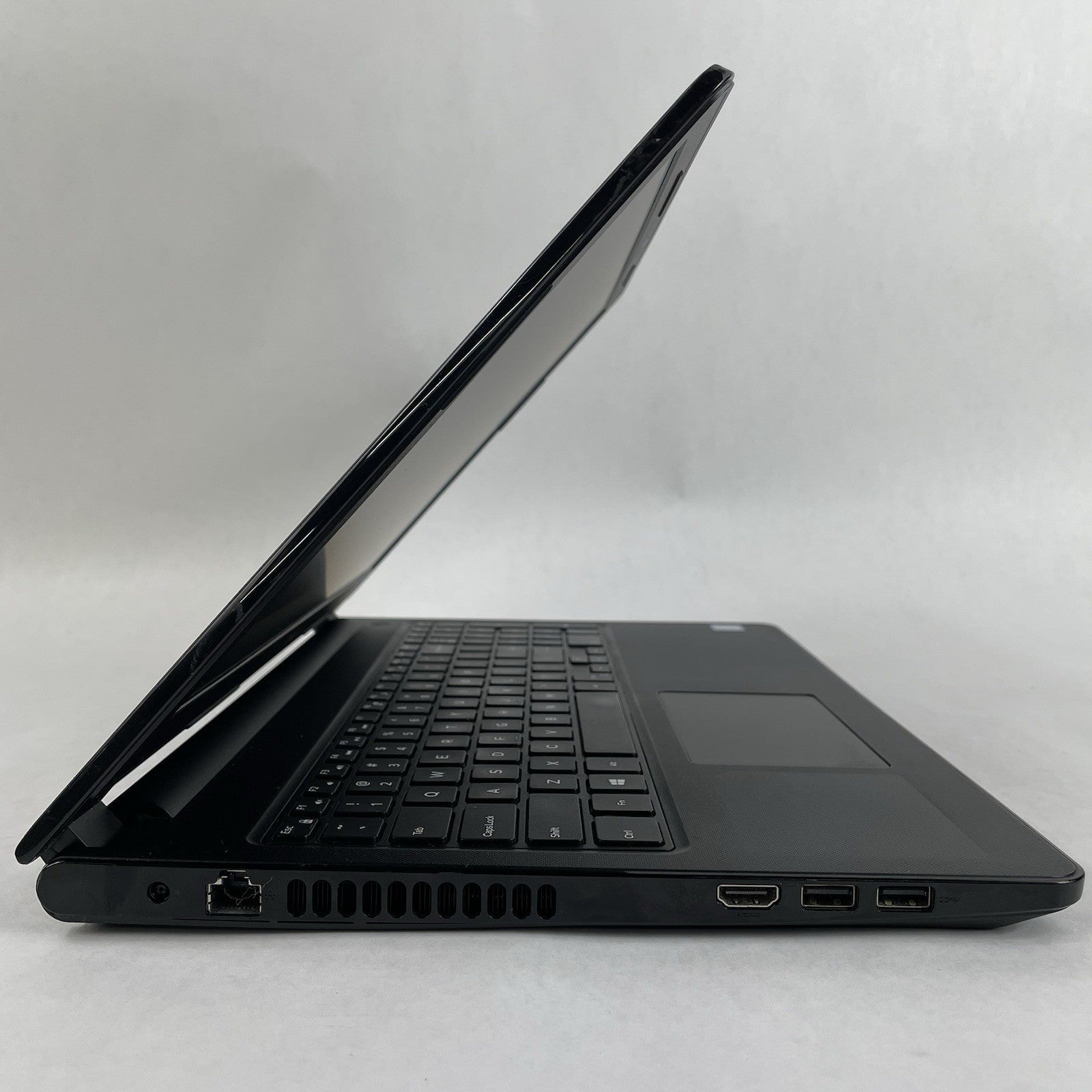 Dell Inspiron 3576 15.6" i5-8250U 1.60 GHz 8 GB RAM No SSD/OS/AC/Batt5