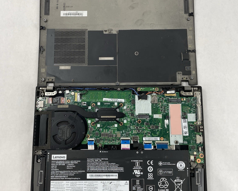 Lenovo ThinkPad T490s 14" i5-8365U 1.60 GHz 8 GB RAM No SSD/OS/AC