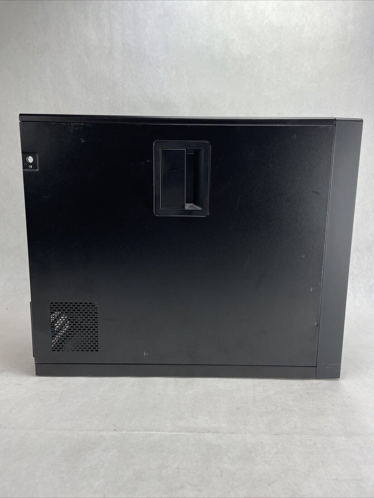 Dell Precision T1700 MT Intel Xeon E3-1740 3.5GHz 8GB RAM No HDD No OS
