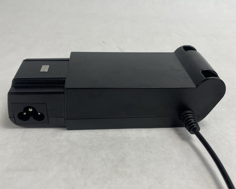 Samsung AD-3014STN  30W AC Adapter 14.0V 2.14A