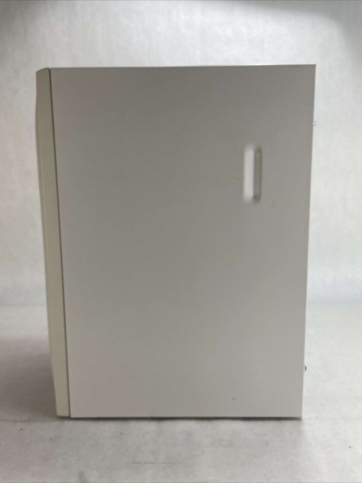 Gateway Essential 500C MT Intel Celeron 500HMz 64MB RAM No HDD No OS