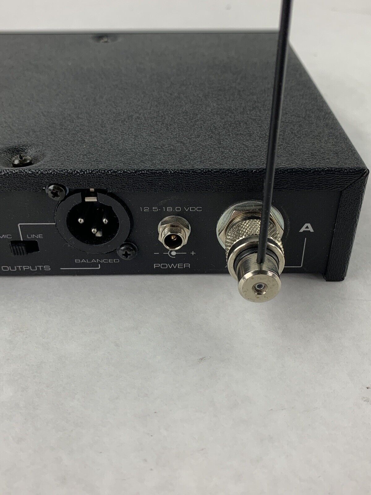 Vintage Shure LX4 Wireless Receiver Only Power Tested 2x Antenna