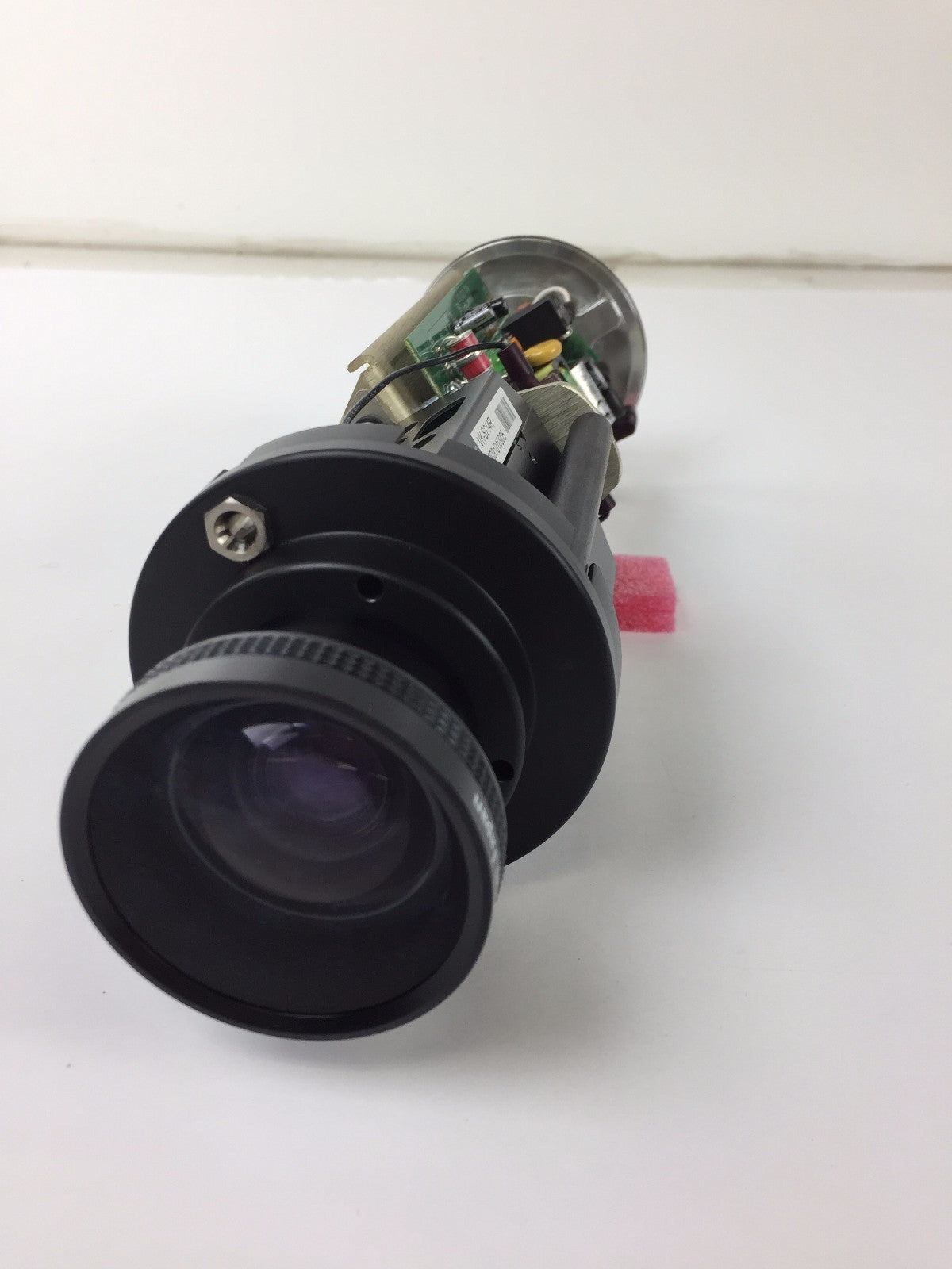 Hitachi VK-S214R Surveillance Camera with WTI-WL6 Lens and 110V AC Power Board