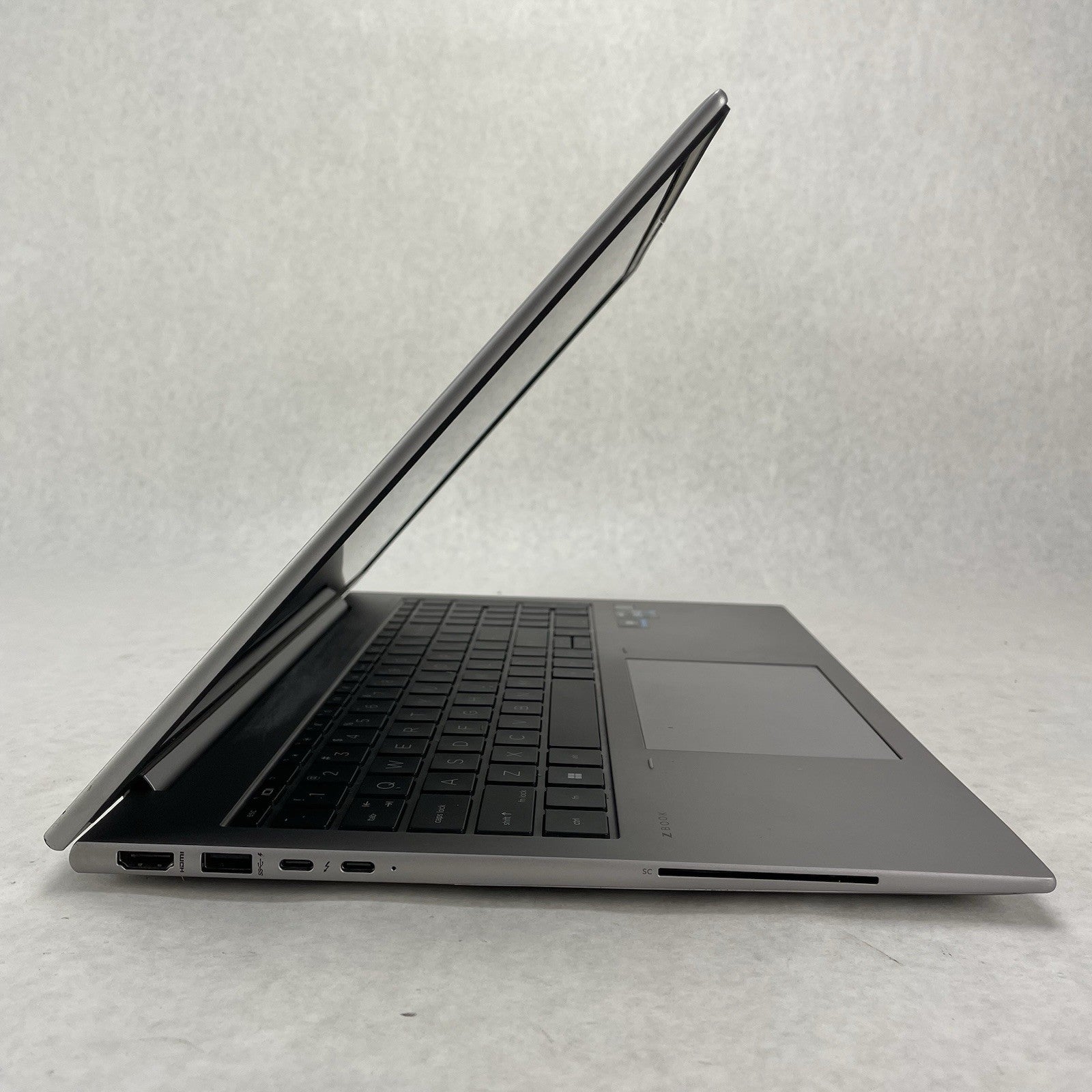 HP ZBook FireFly G9 16" i7-1260P 2.079 GHz 16 GB RAM No SSD/OS/AC - Sticky Keys3