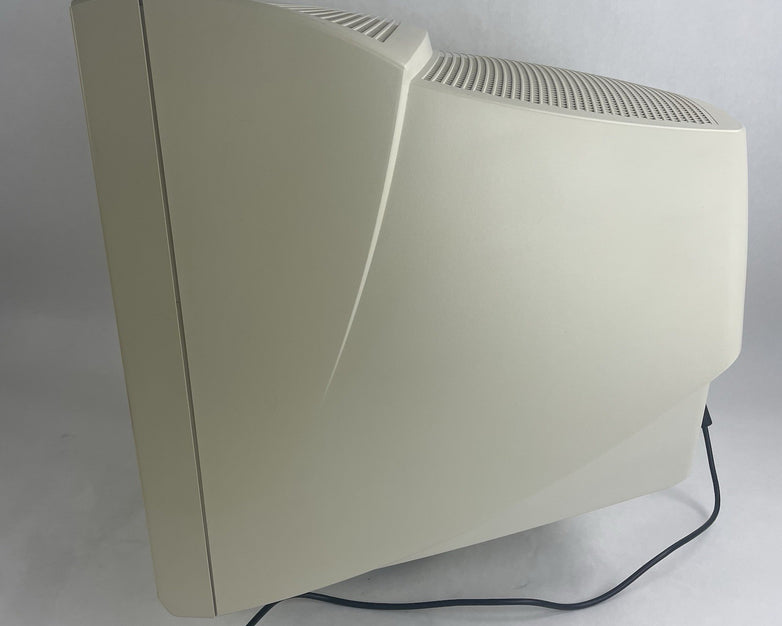 Gateway VX920 Diamondtron NF 17" Flatscreen CRT Monitor 1600x1200 85Hz