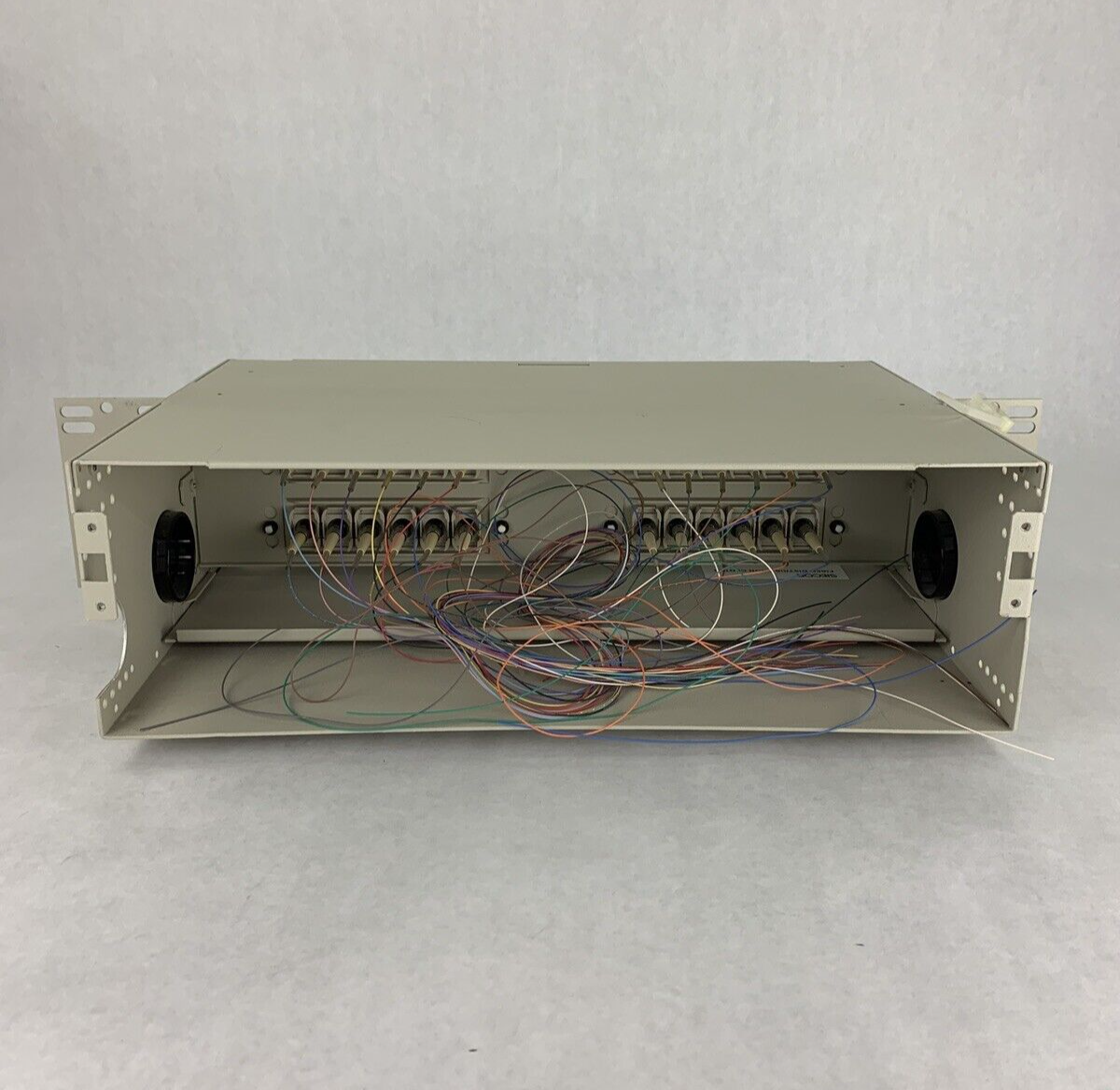 Siecor FDC-CMH-024 Rack Mount Jumper Storage Fiber Cabinet w/ Rack Ears