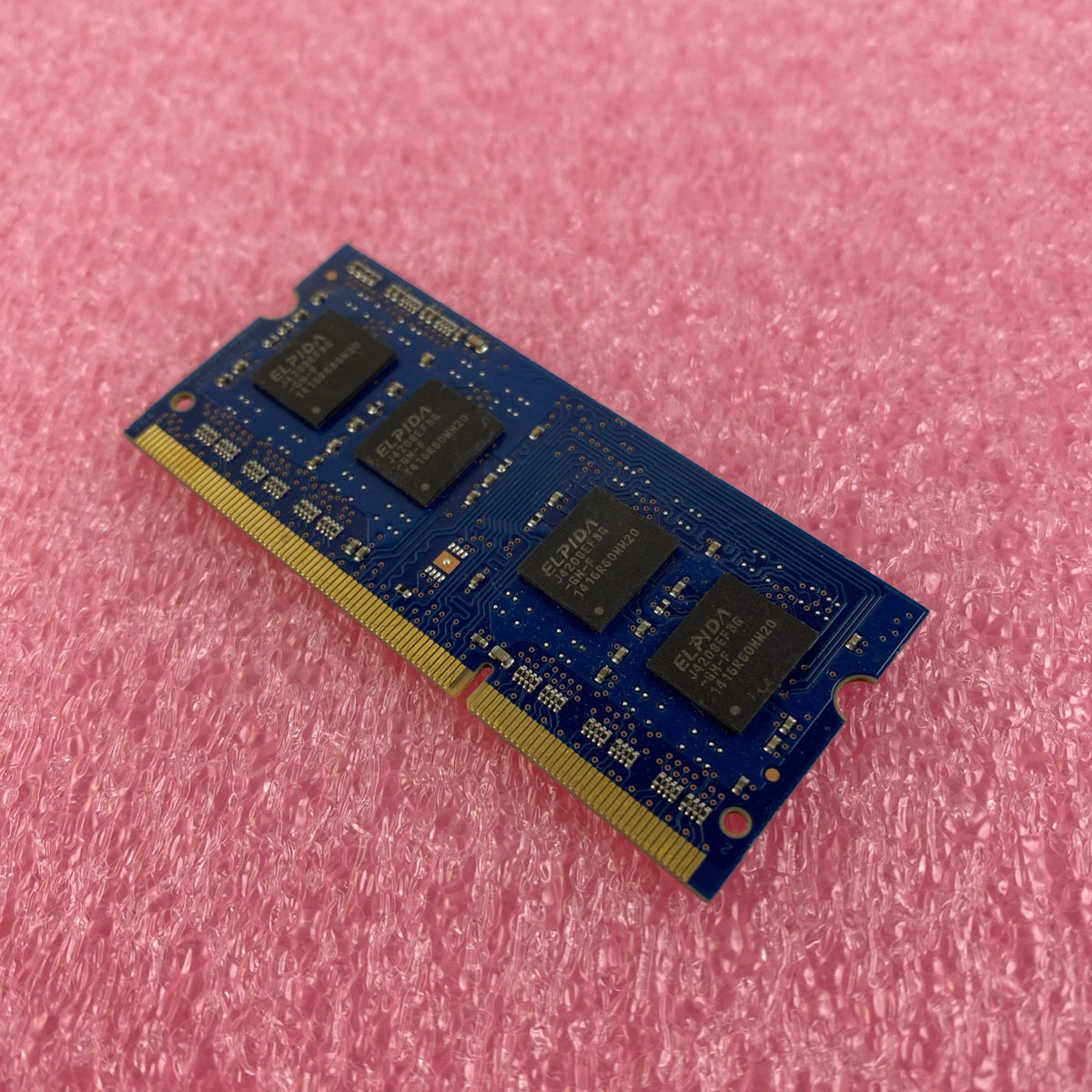 Elpida 4GB DDR3L PC3L-12800S Laptop Memory Ram EBJ40UG8EFU0-GN-F - Lot of 43