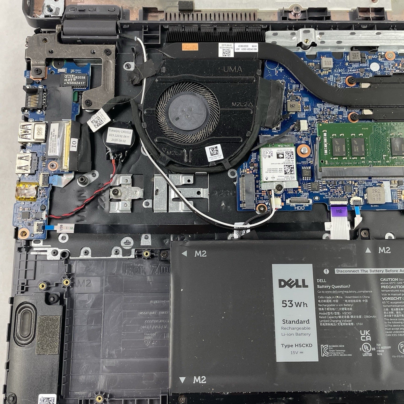 Dell Latitude 3510 15.6" i5-10210U 1.60 GHz 8 GB RAM No SSD/OS/AC - Scratched18