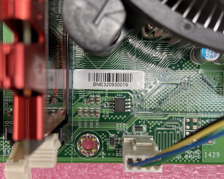 Intel MB331 Motherboard Inel Core i7-3770 3.4GHz 4GB RAM w/IO