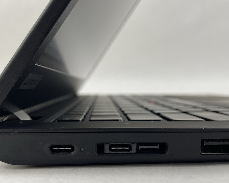 Lenovo ThinkPad T490 14" i5-8365U 1.60 GHz 8 GB RAM No SSD/OS/AC - Bad Hinge