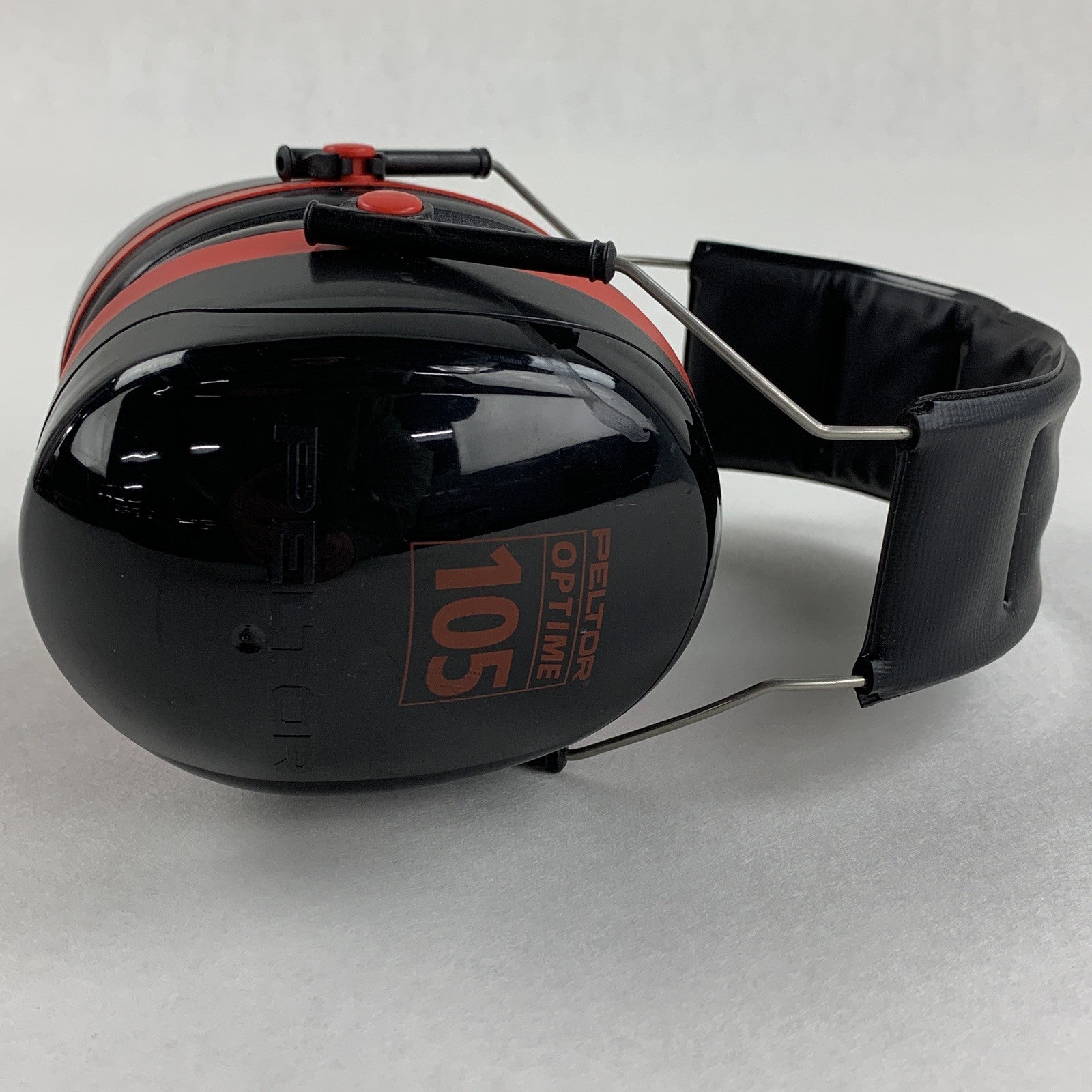 Peltor Optime 101 3M Ear Muffs Black/Red Hearing Conservation Lot of 4x