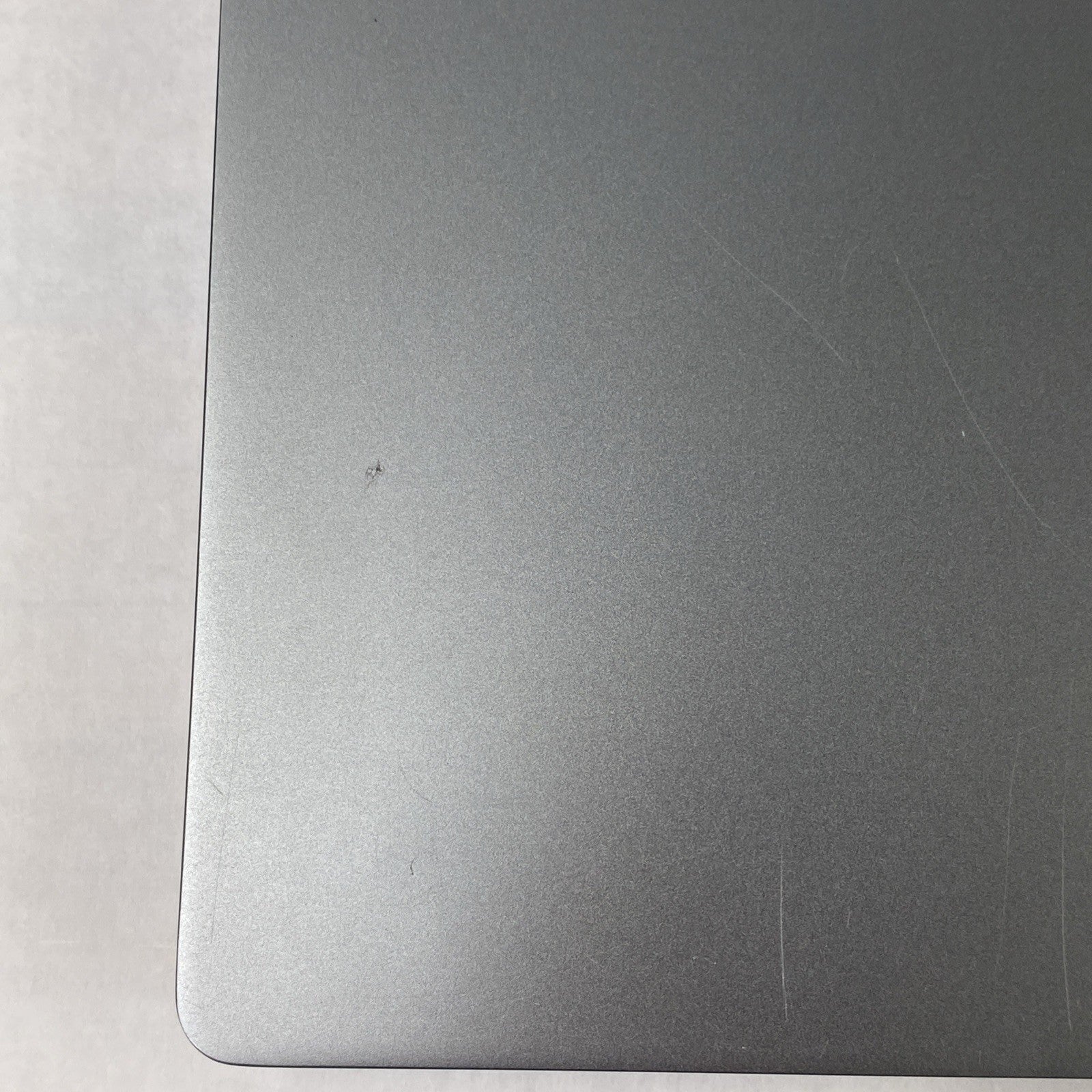 Dell Vostro 15 3530 Intel Core i7-1355U 1.77 GHz 16 GB RAM 15.6" No HDD No OS
