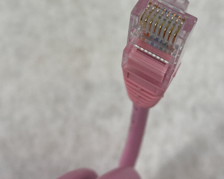 Lot( 5 ) 7ft Pink Cat5e C2G 00498 Snagless Unshielded UTP Ethernet Patch Cable