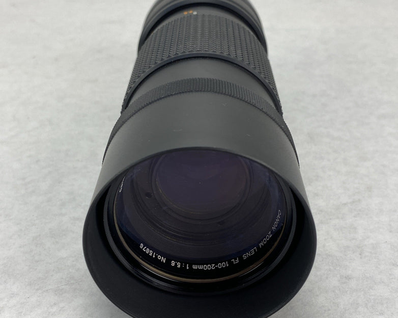 Canon Zoom Lens FL 100-200mm 1:56 No. 15876 With Carrying Case