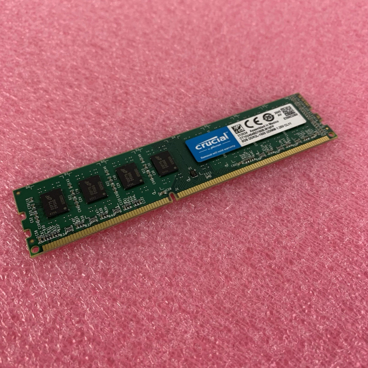 Micron CT102464BD160B.M16FP 8GB Memory DDR3L-1600 UDIMM 1.35V CL11 Lot of 21
