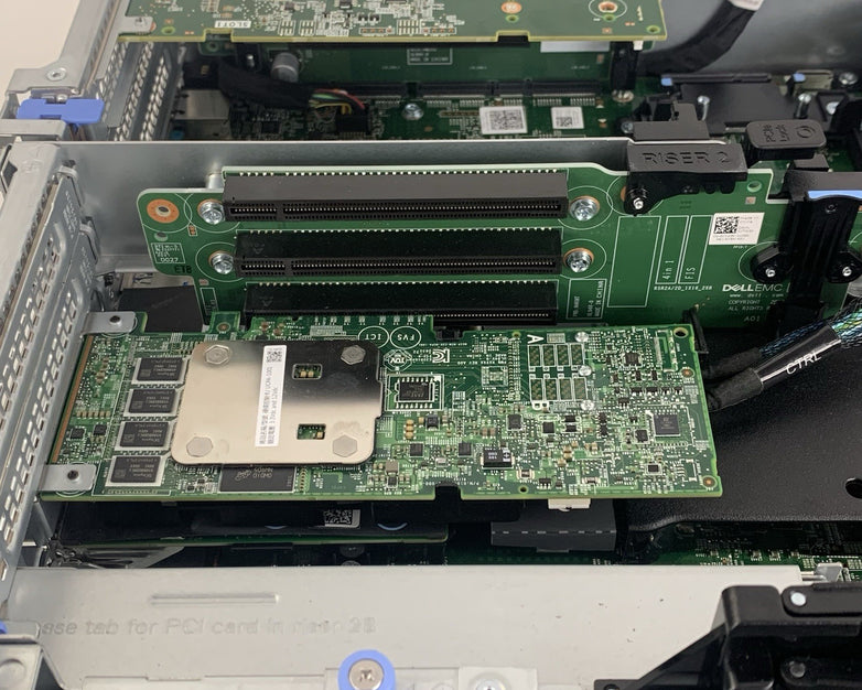 Dell PowerEdge R740 2x Xeon Silver 4114 2.20 GHz 64 GB RAM H740p No OS No HDD