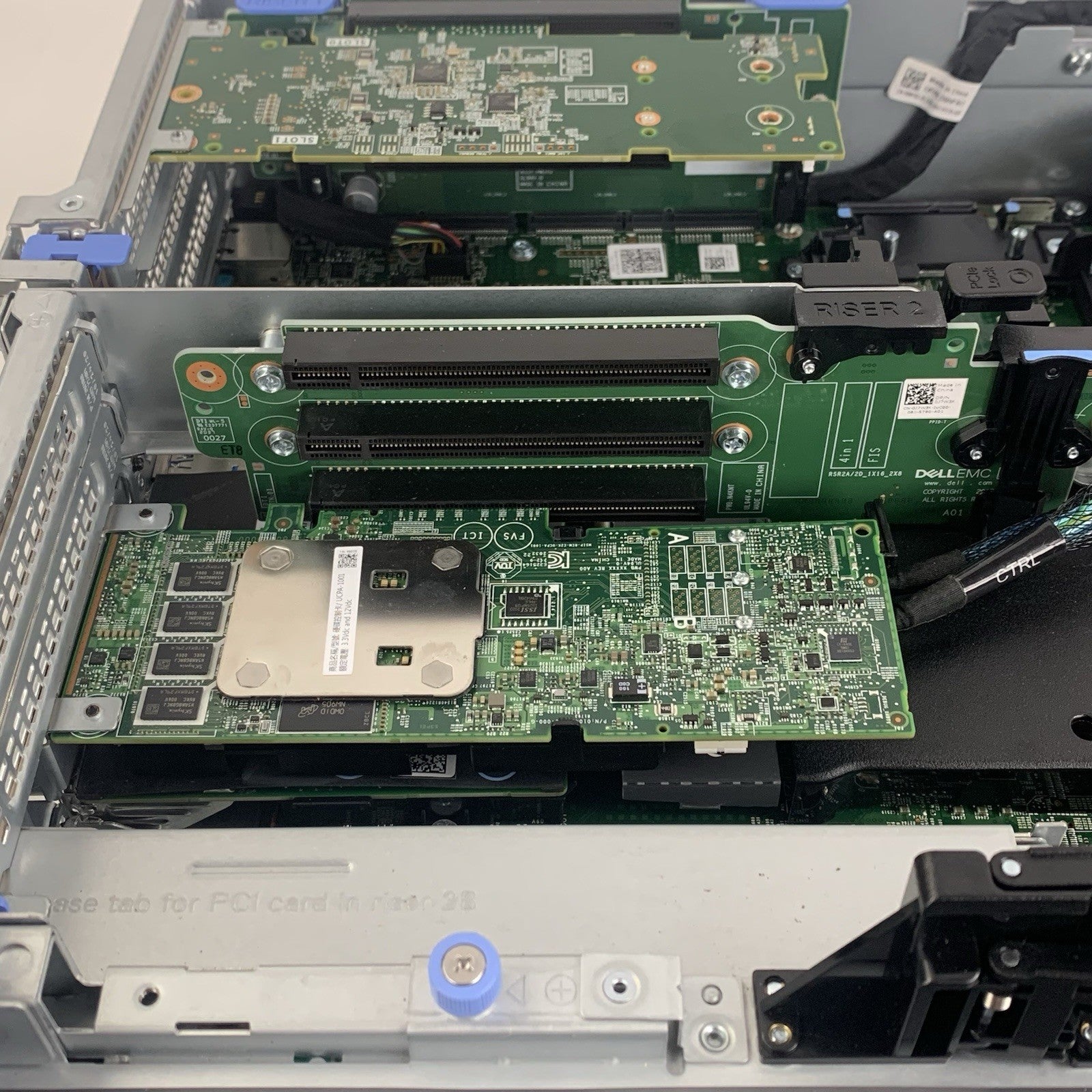 Dell PowerEdge R740 2x Xeon Silver 4114 2.20 GHz 64 GB RAM H740p No OS No HDD21