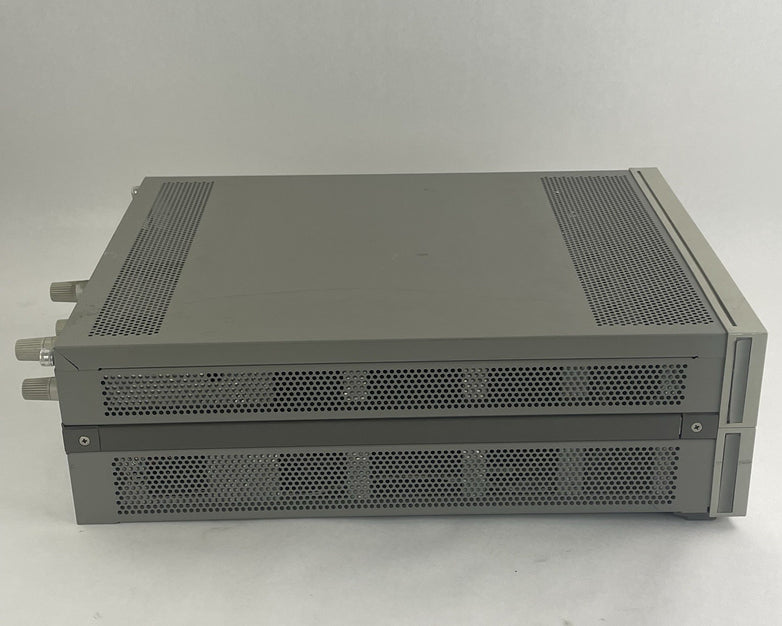 Agilent N3300A Electronic Load Mainframe 3x N3304A Module May Need Calibration