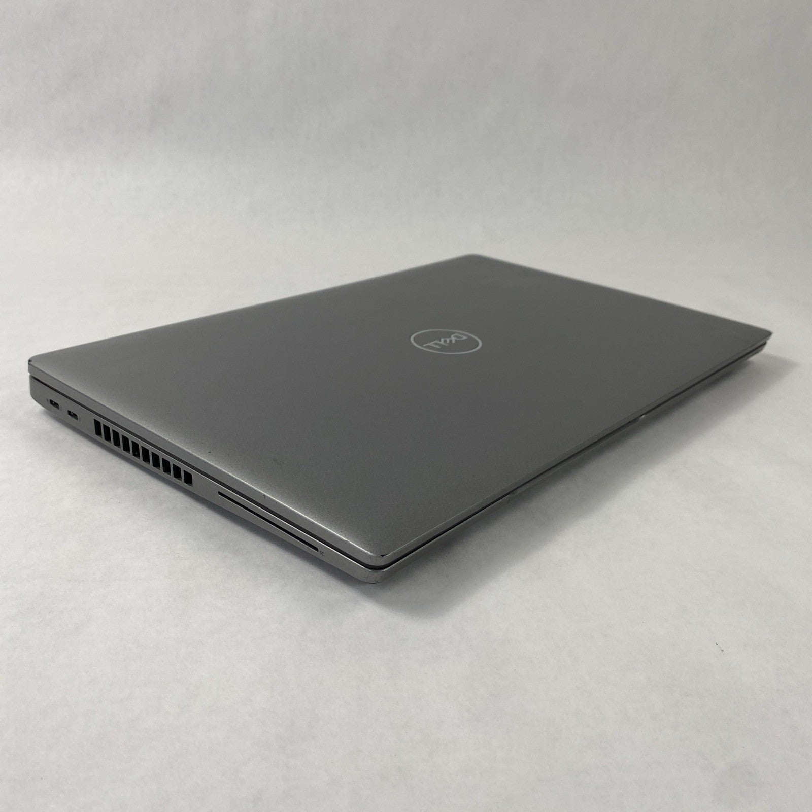 Dell Latitude 5520 15.6" Touch i5-1145G7 2.60 GHz 16 GB RAM No SSD No OS