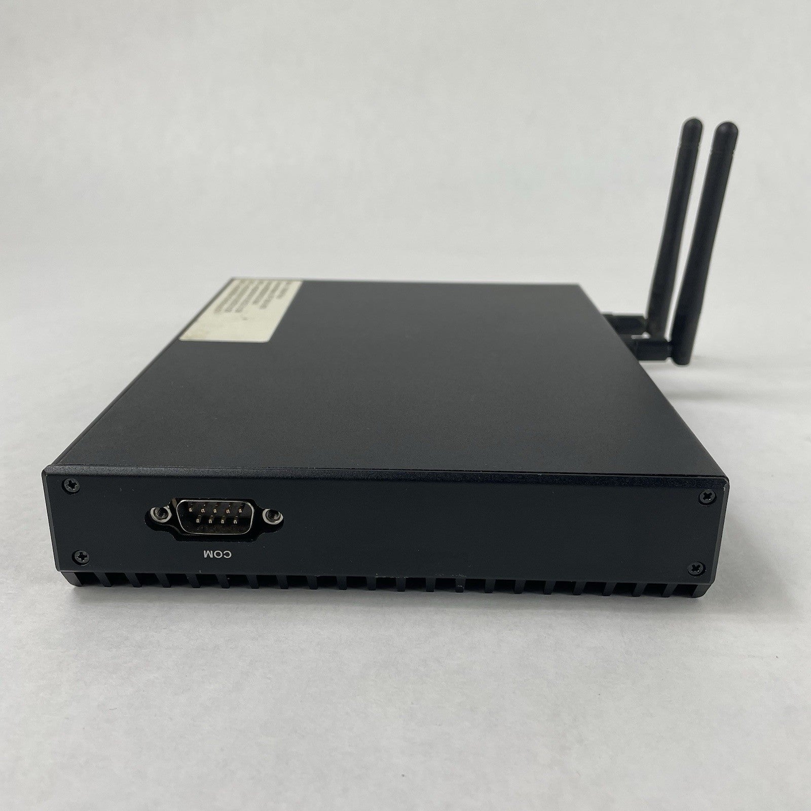 Mvix Xhibit Plus Celeron 3865U 1.80 GHz 4 GB RAM No SSD/OS/AC4