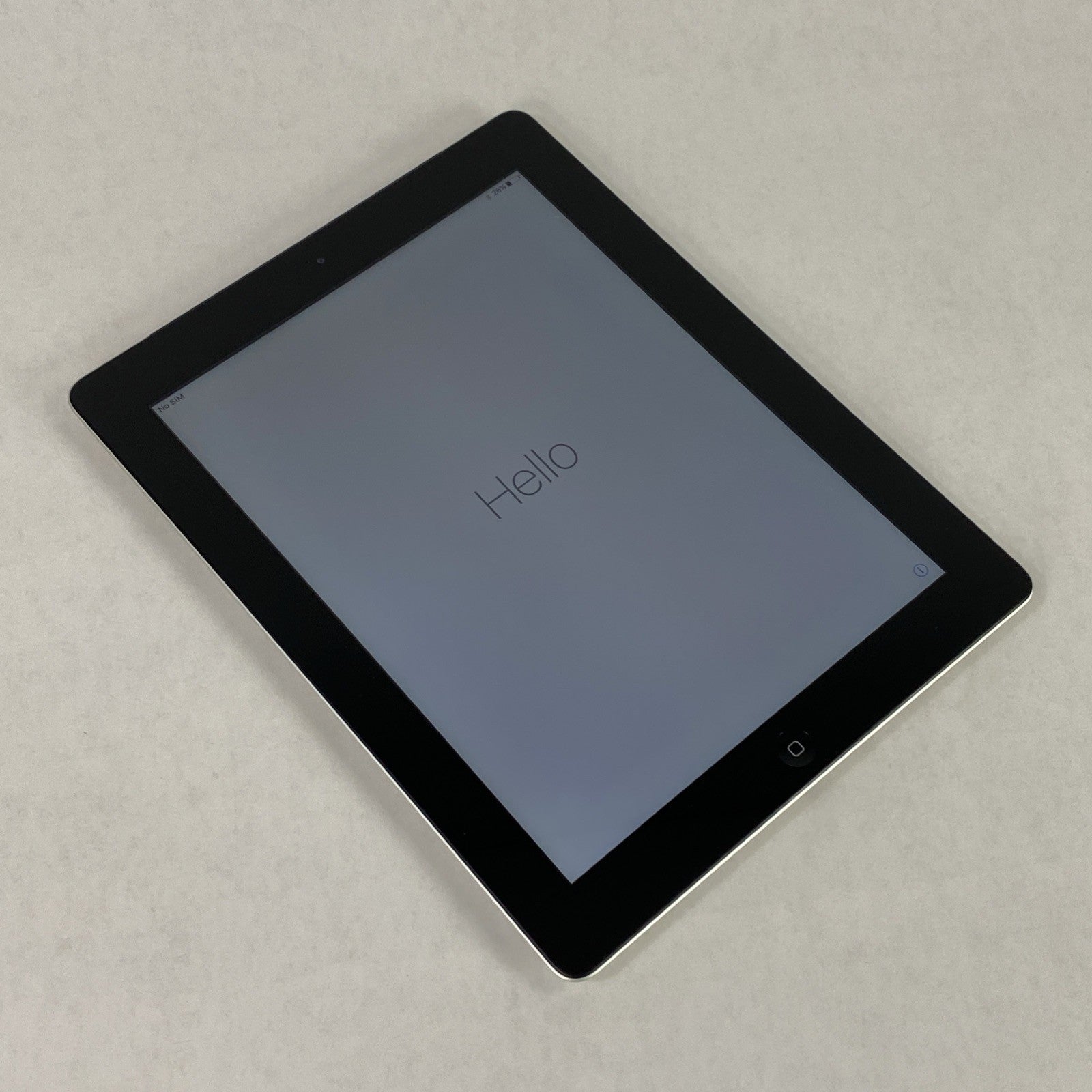 Apple iPad 4th Gen A1460 32GB 9.7" Unlocked Wi-Fi Space Gray IOS 10.3.30