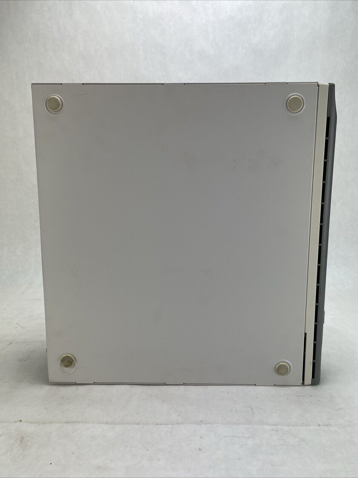 Gateway FlEXATCSTC BRO 700c SFF Intel Celeron 700MHz 192MB RAM No HDD No OS