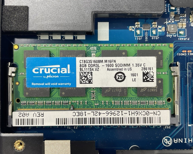 Dell Inspiron 3537 15.6" i3-4010U 1.70 GHz 8 GB RAM No SSD/OS/AC
