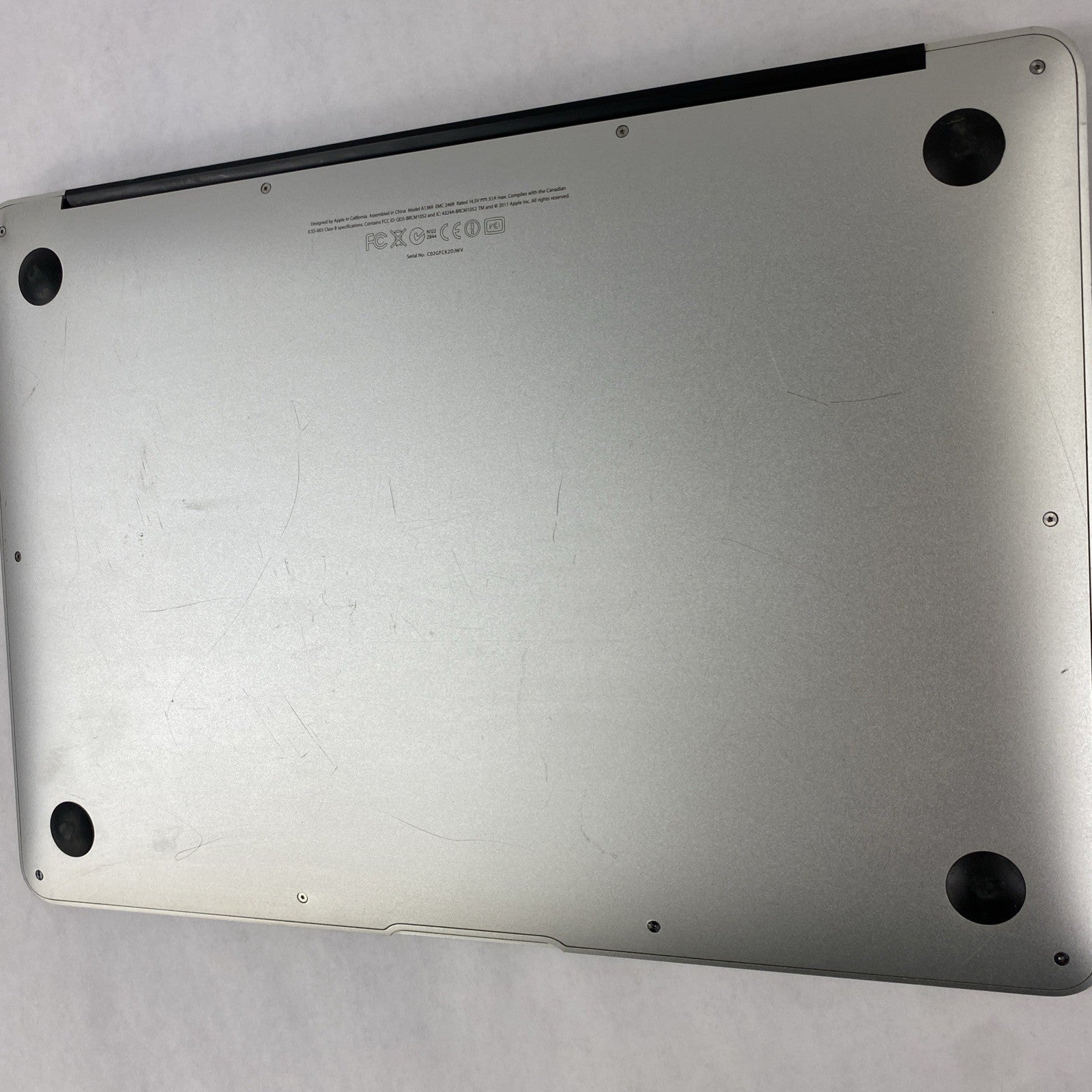 Apple MacBook Air A1369 2011 13" 1.7GHz i5 4GB RAM 250GB SSD os10.13.6 109Cycles23