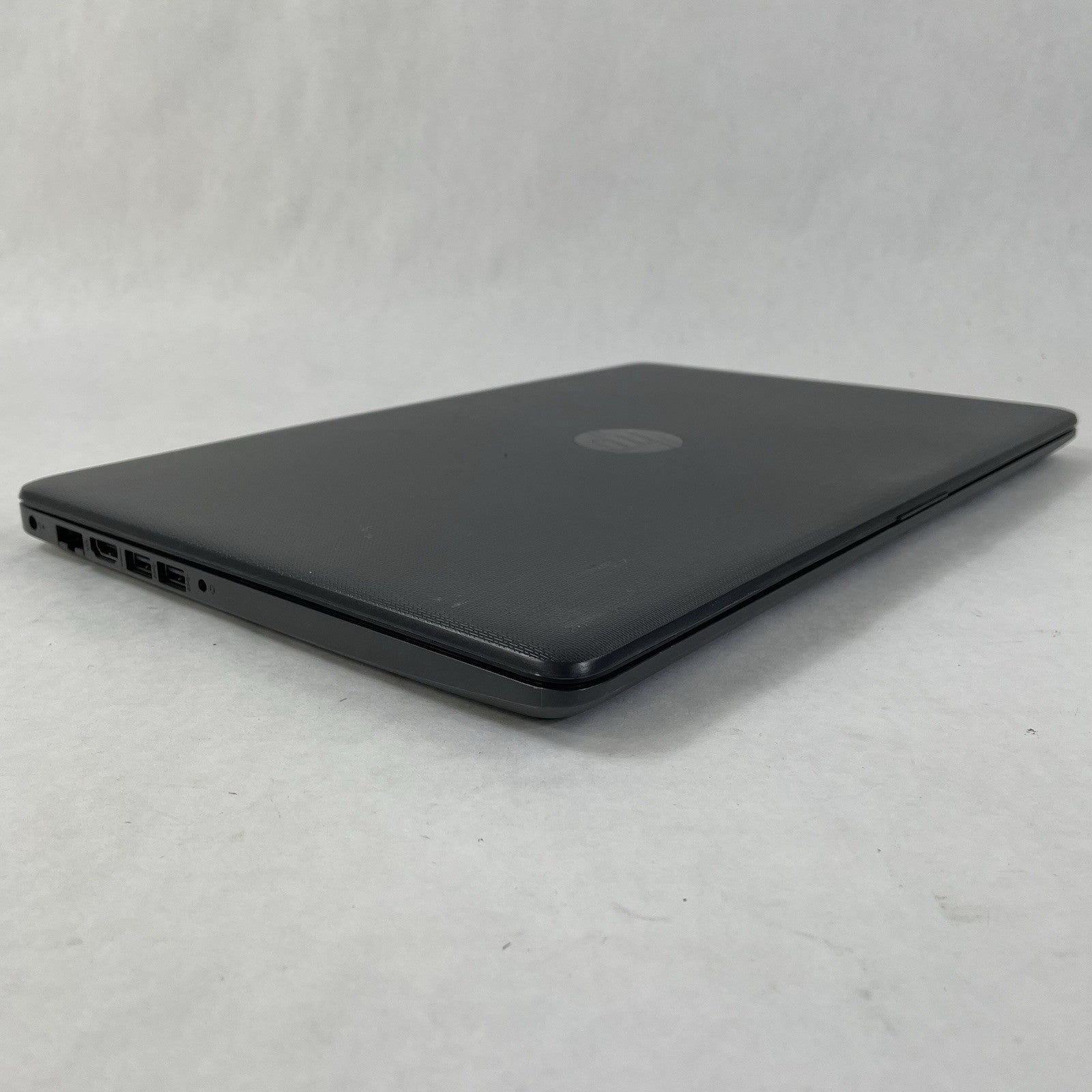 HP 255 G7 15.6" Ryzen 3 2200U 2.50 GHz 8 GB RAM No SSD/AC/OS8