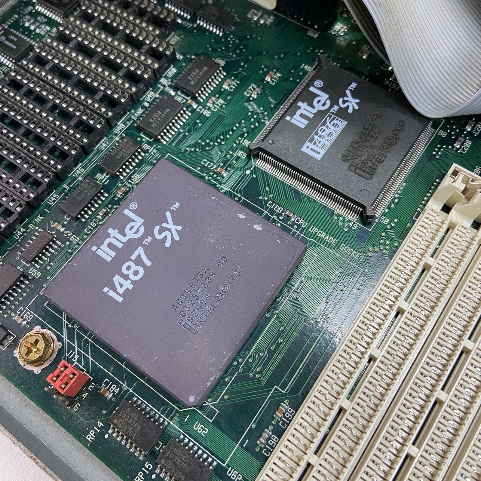 Tandy 425 SX DT Intel 80486SX + 487SX 25MHz 8MB RAM No HDD No OS Bad Batt Tested11