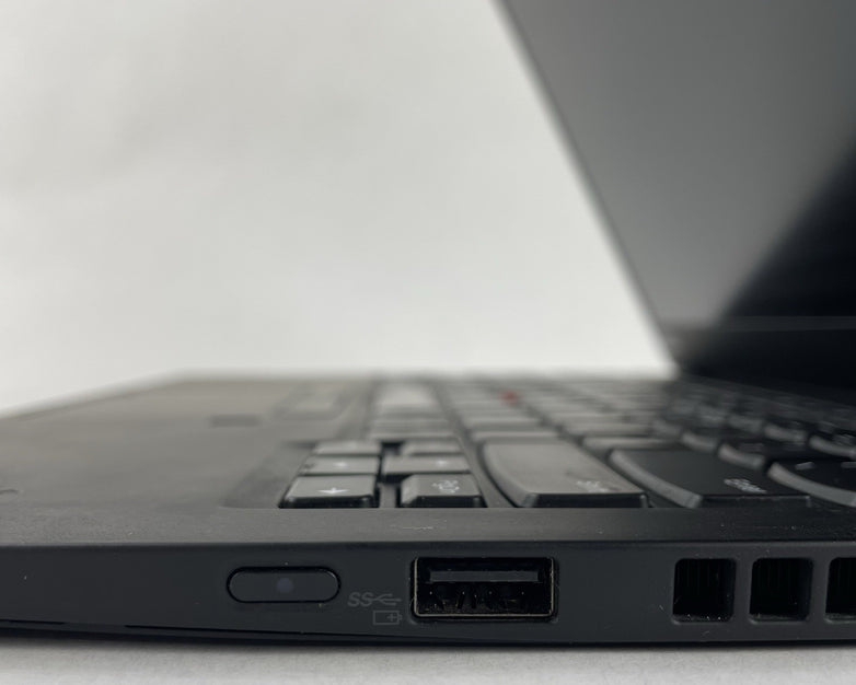 Lenovo ThinkPad X1 Carbon 7Gen i7-8565U 1.80 GHz 16 GB RAM No SSD/OS/AC/Batt