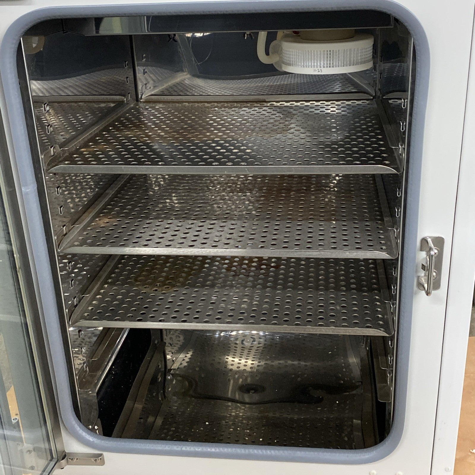 Thermo Fisher Scientific 3110 Forma Series II Water Jacketed CO2 Incubator5