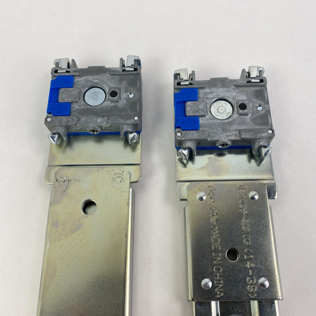 Accuride 042 009-400 03 1U/2U Server Workstation Rail Kit5