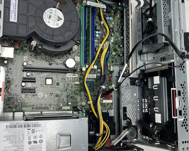 Lenovo ThinkCentre M720s SFF Intel Core i5-8500 3GHz 8GB RAM No HDD No OS