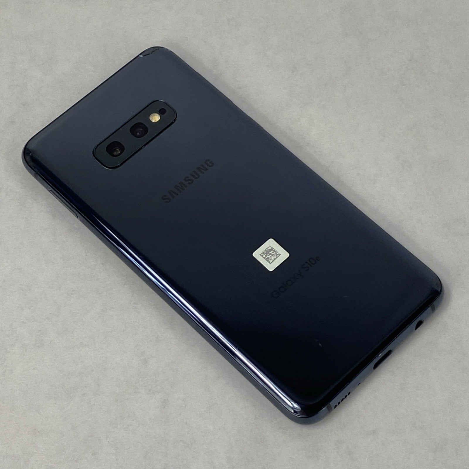 Samsung Galaxy S10e SM-G970U 128GB Verizon 5.8" Prism Blue9