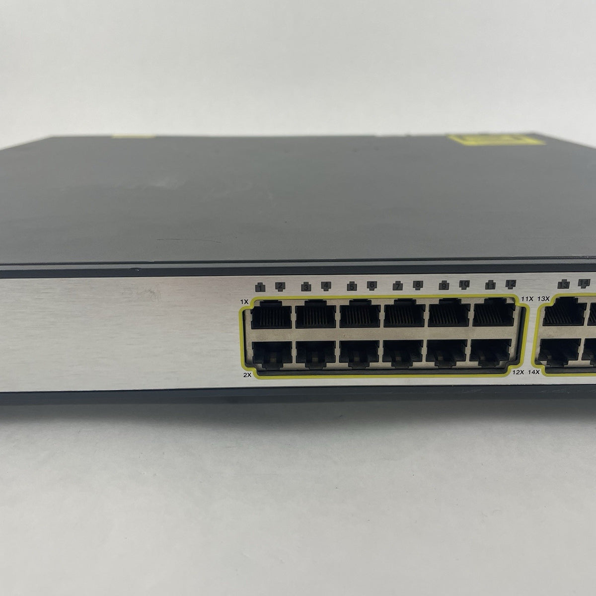 Cisco Catalyst WS-C3750E-24TD-S V02 24-Port Network Ethernet Switch - Tested3