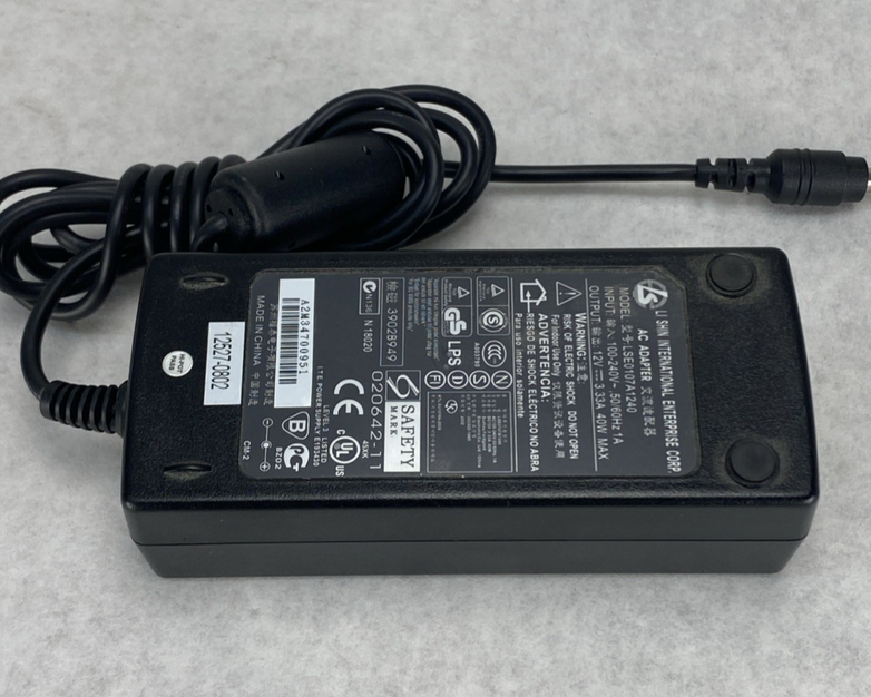 Li Shin International LSE0107A1240 12V 3.33A 40W I.T.E. Power Supply (Lot of 3)