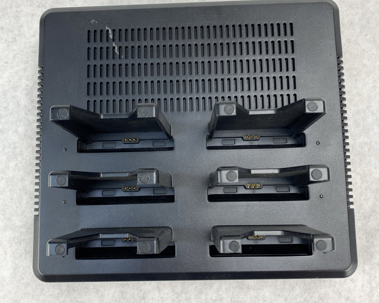 Cisco CP-840-BAT-MCHR  6-bay Battery Charger.