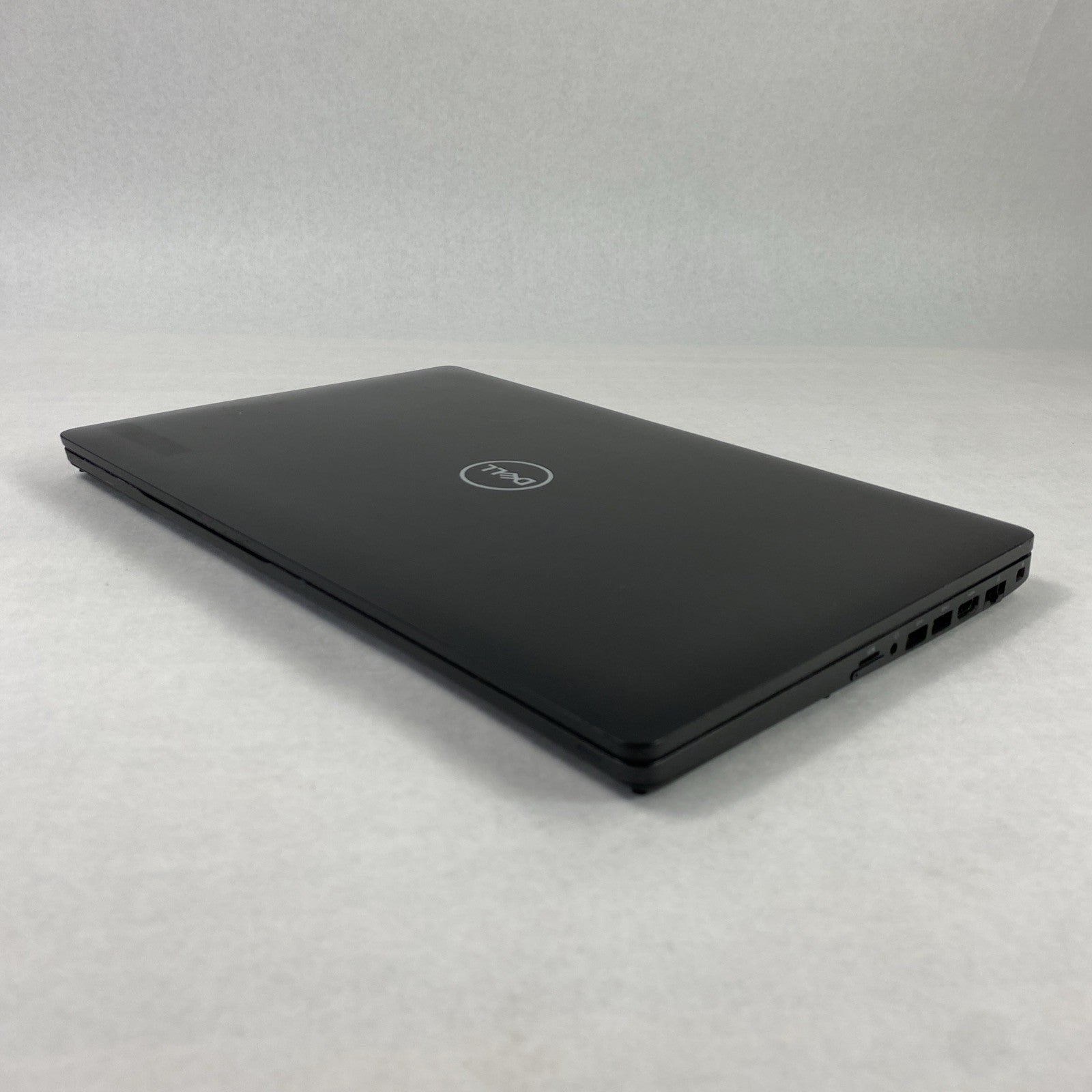 Dell Latitude 5500 Intel Core i5-8365U 1.60 GHz 8GB RAM 15.6" No HDD No OS