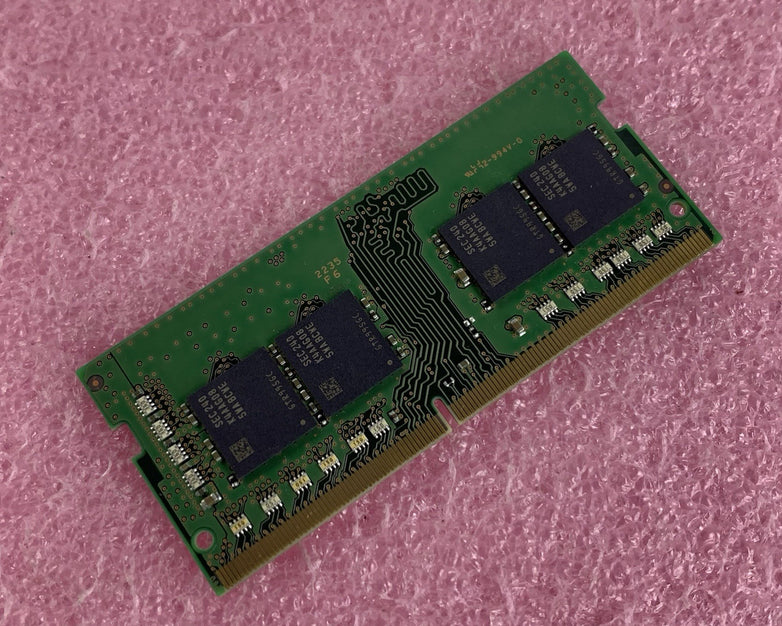 Samsung M471A2G43AB2-CWE  16 GB DDR4 SO-DIMM PC4-3200 260-Pin Laptop Memory Ram