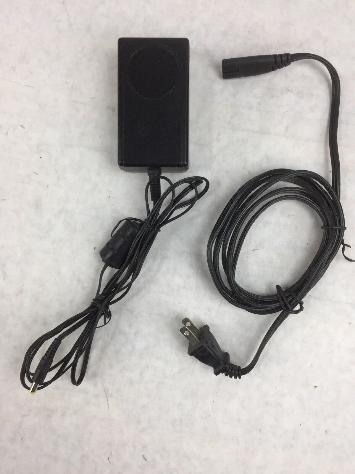 Symbol Technologies CRD8800-1000SIM Motorola Scanner Cradle w/Power Supply PW118