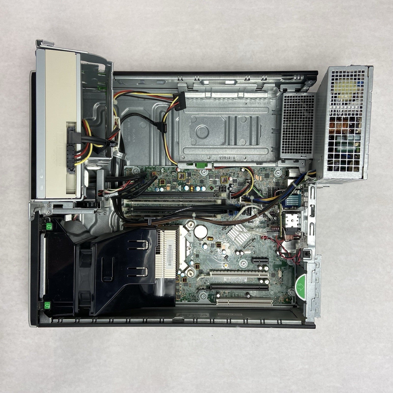 HP Comapq Elite 8300 SFF Intel Core i5-3470 3.2GHz 4GB RAM No HDD No OS11