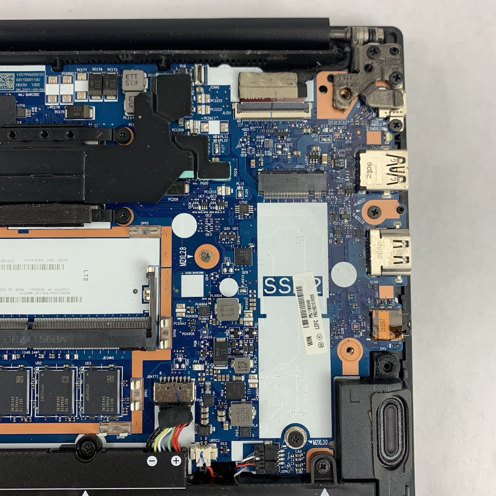 Lenovo ThinkPad E14 Gen 3 14" Ryzen 5 5500U 2.1 Ghz 8 GB Ram No OS/HDD/AC Bezel15