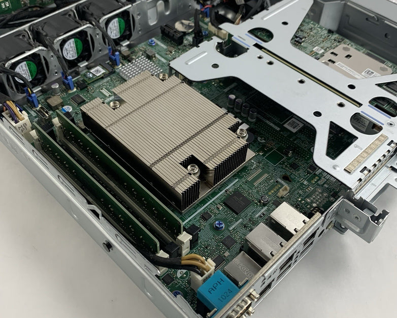 Dell PowerEdge R250 1U Server 1x Xeon E-2324G 3.1 GHz 16 GB Ram No OS No HDD