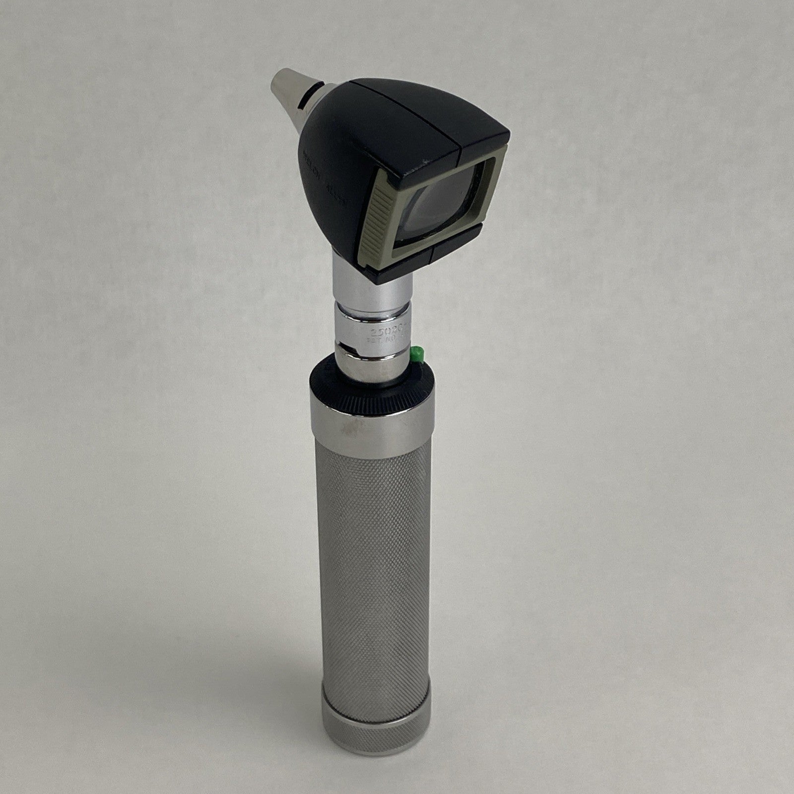 Welch Allyn 71670 3.5V Otoscope - No Battery1