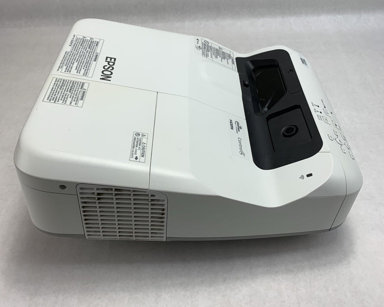 Epson PowerLite 695Wi H740A LCD Lamp Projector 1583 Lamp Hours - No Remote