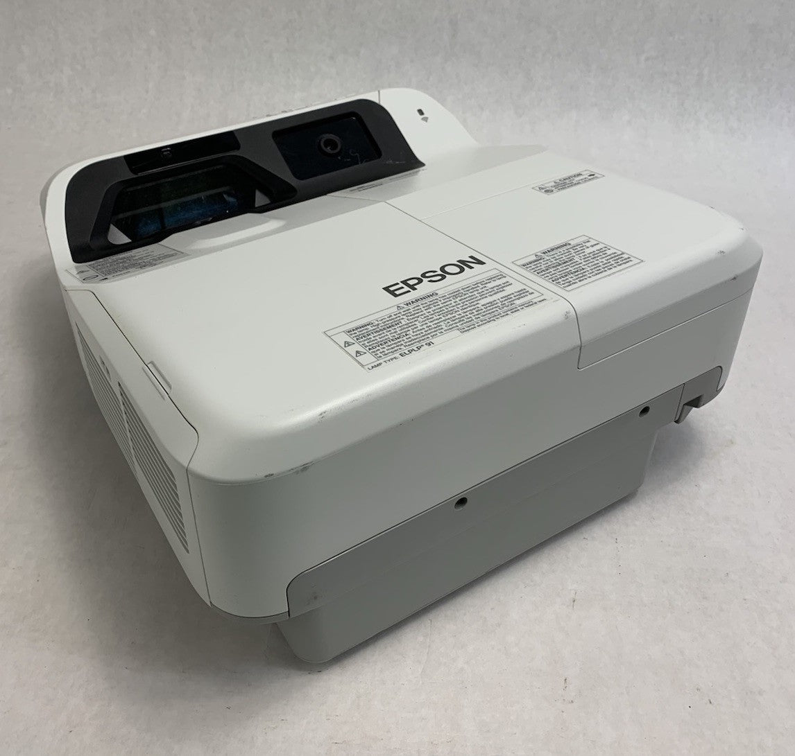Epson PowerLite 695Wi H740A LCD Lamp Projector 1046 Lamp Hours - No Remote0